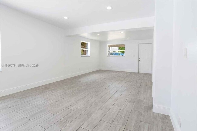Foto del edificio - 14260 NW 22nd Pl