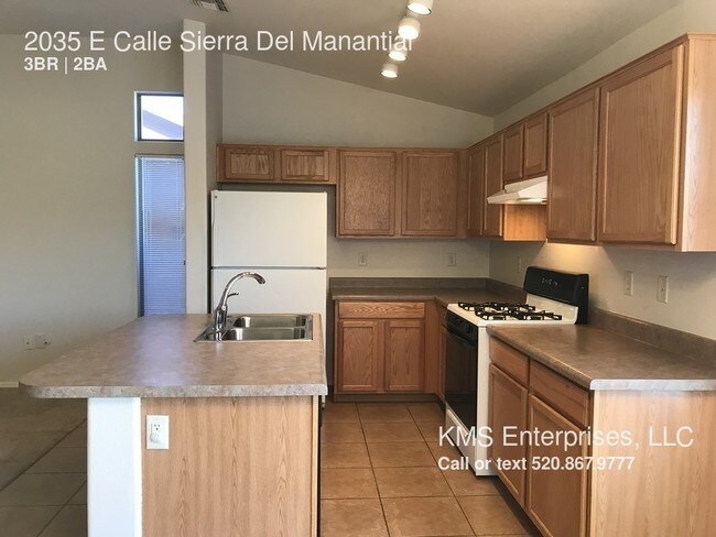 Building Photo - 3 bedroom 2 baths House - Drexel & Campbell