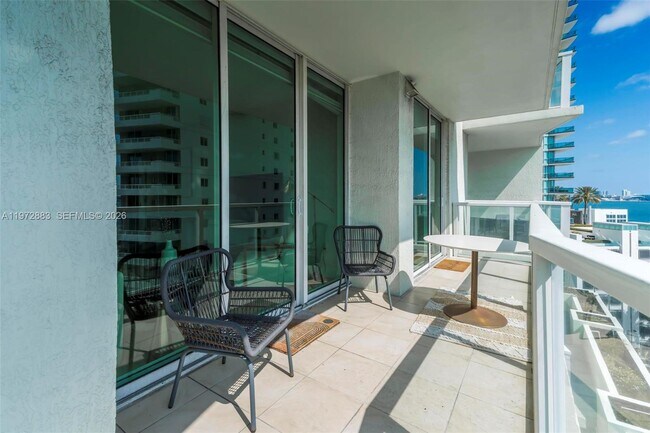 Foto del edificio - 218 SE 14th St