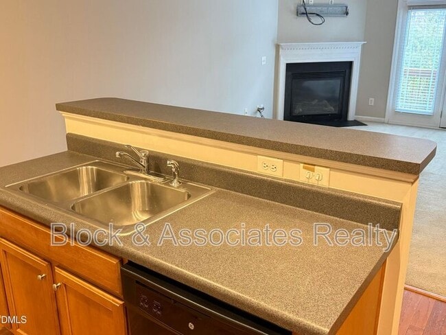 Building Photo - 4716 Altha St