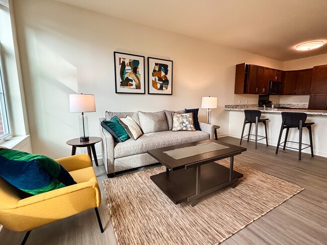 Building Photo - The Lighthouse on Norton Avenue