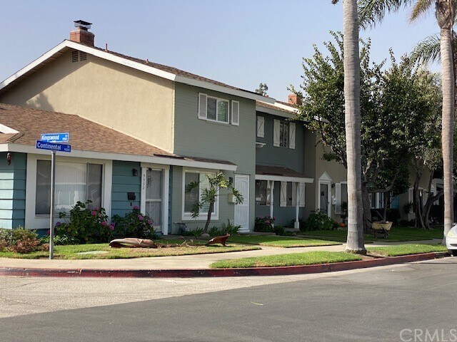 Building Photo - 9916 Continental Dr