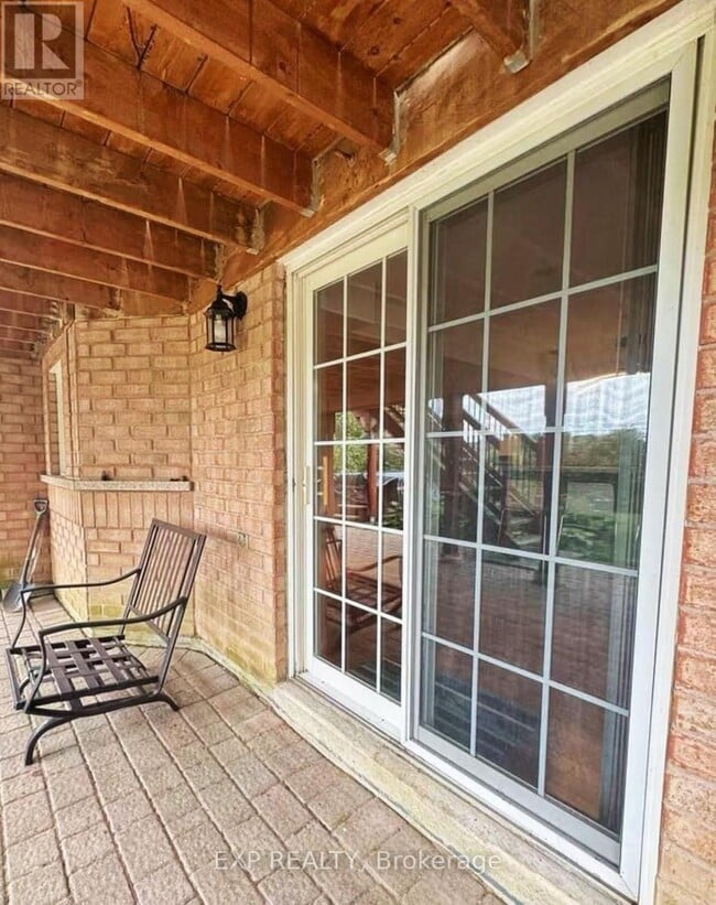 Building Photo - 5 Richvalley Crescent