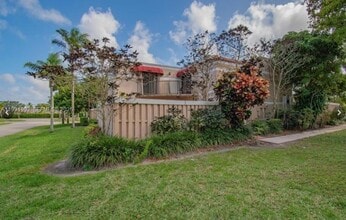 Building Photo - 4240 Village Dr