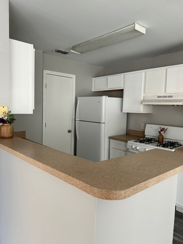 Foto principal - zEl Pueblo Dorado Apartments