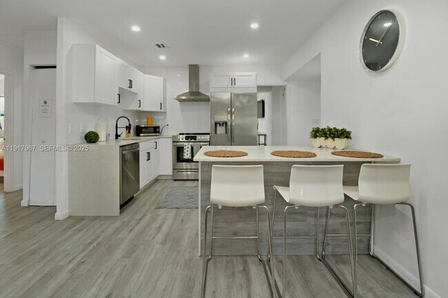 Building Photo - 2604 Fletcher Ct