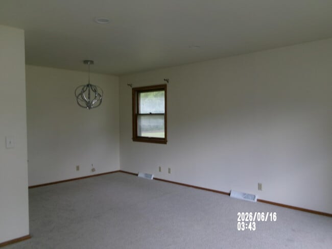 Building Photo - 18620 Midland Pl