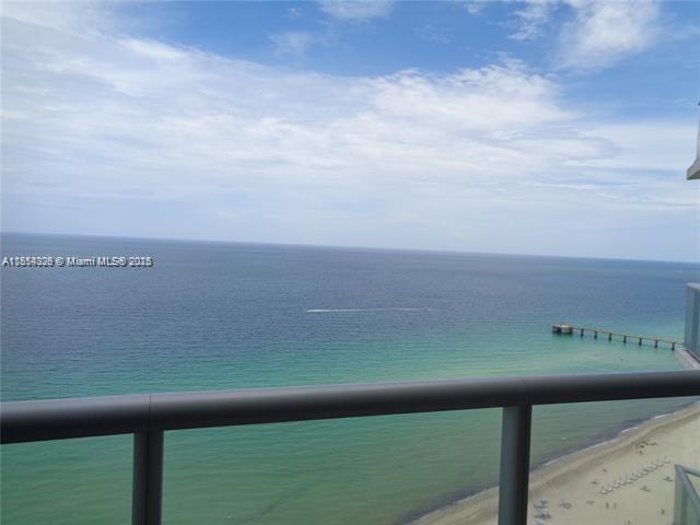 Foto del edificio - 17121 Collins Ave