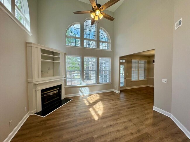 Building Photo - 2662 Pierce Brennen Ct NE