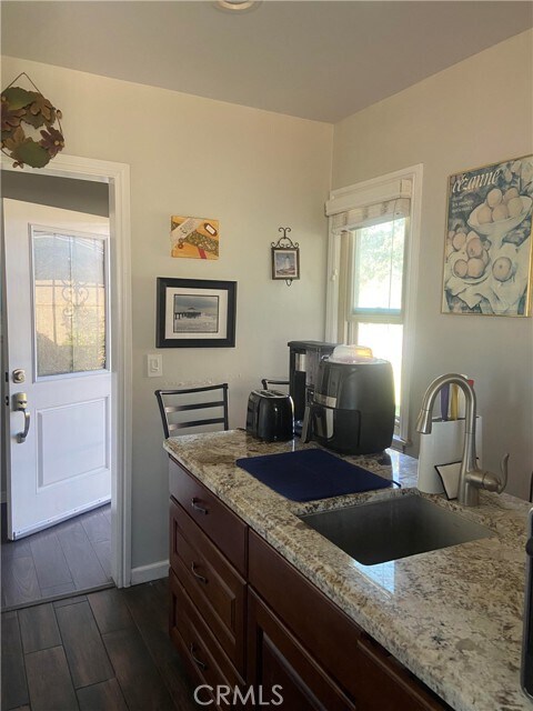 Foto del edificio - 2654 Greenbrier Ave