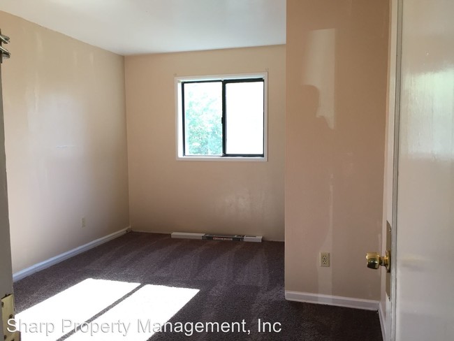 Foto del edificio - 2 br, 1 bath House - 421 Pioneer Ave NE