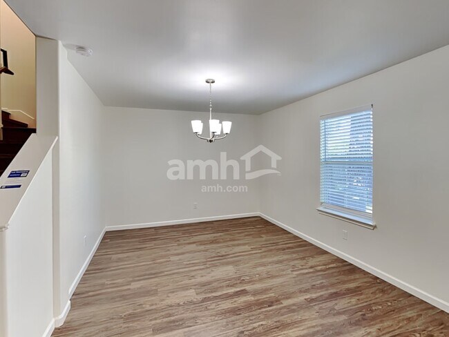 Foto del edificio - 16778 Fallen Timbers Dr