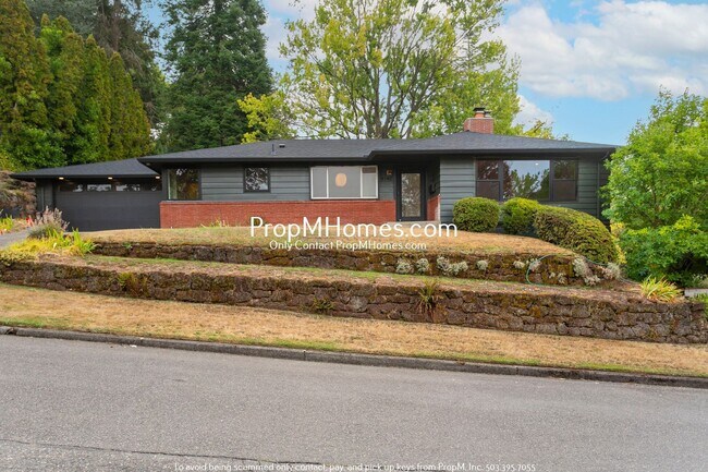 Foto del edificio - Gorgeous 4 Bedroom Mid-Century Modern in SW!