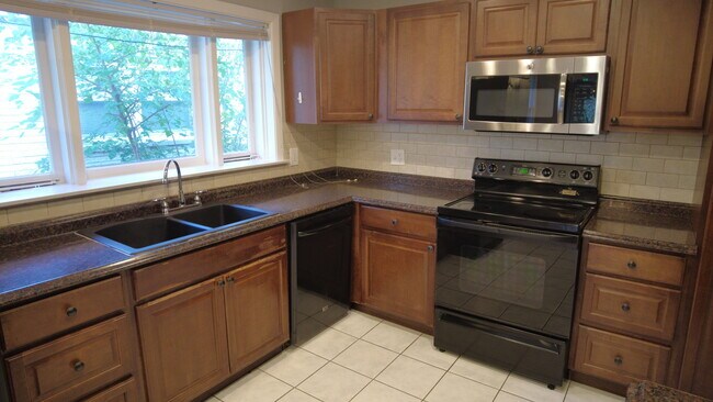 Foto del edificio - 9150 N Lowell Ave