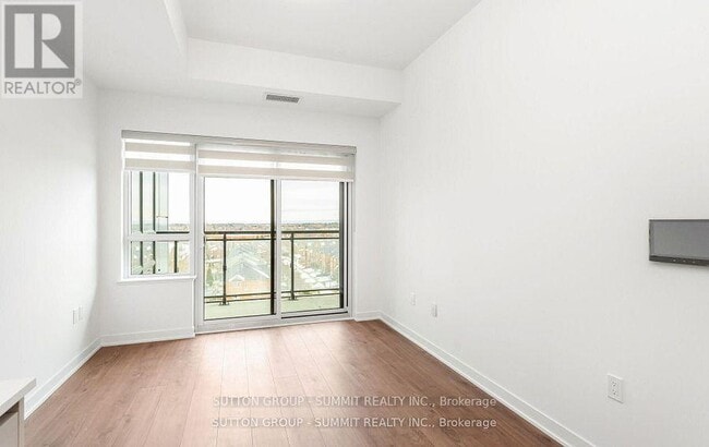 Photo du bâtiment - 395 Dundas St W