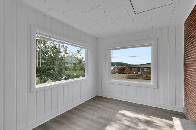 Foto del edificio - 2 Bed 2 Bath - Harbor View - Landscaping I...