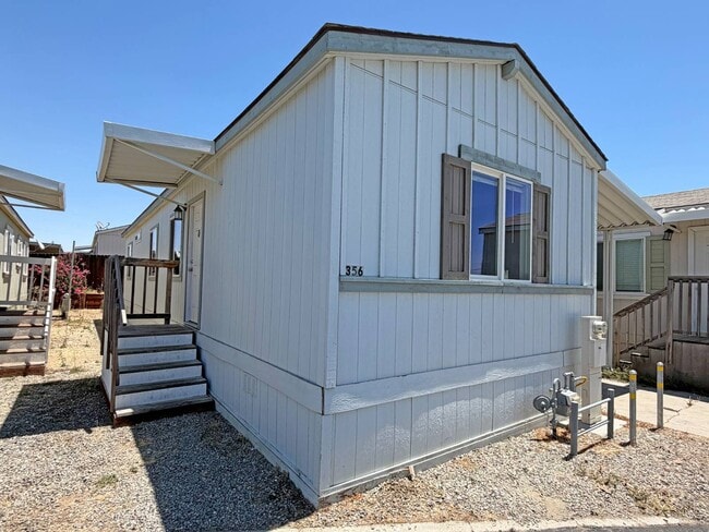 Building Photo - 356 Petrol Rd