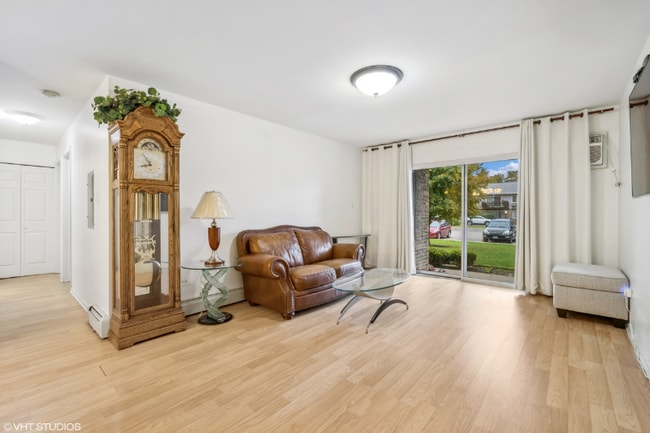 Building Photo - 931 Jonathan Ct