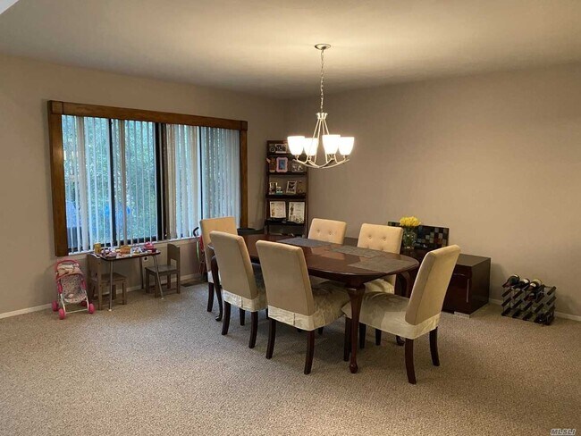 Building Photo - 109 Dove Hill Dr