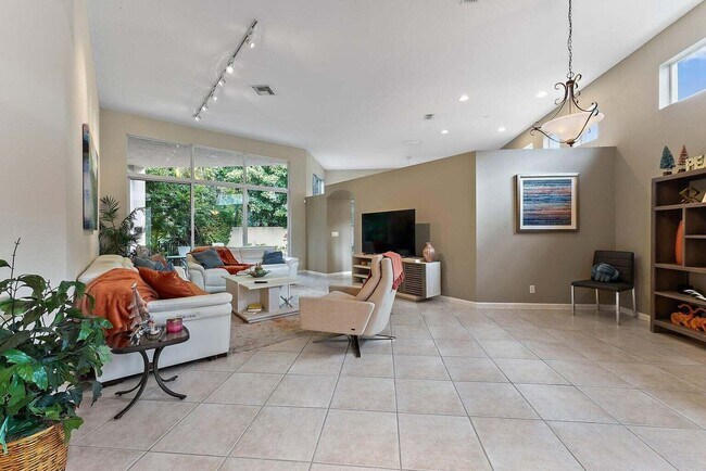 Building Photo - 155 Sunset Bay Dr