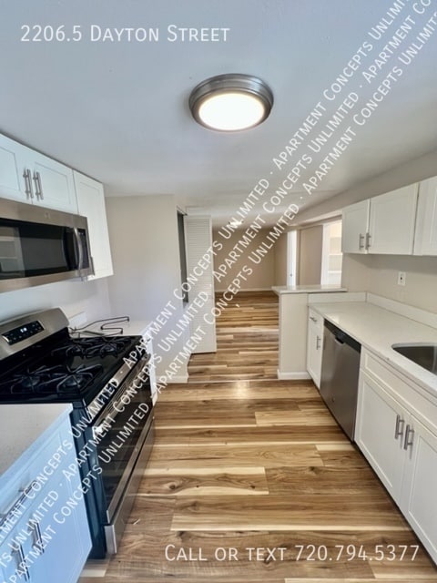 Photo - 2206.5 Dayton St Apartment