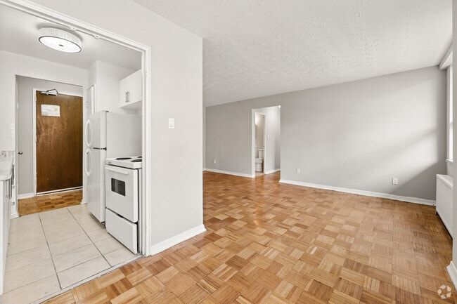 2BR, 1BA - 800SF - Kitchen/Living Room - Bel Manor Apartments
