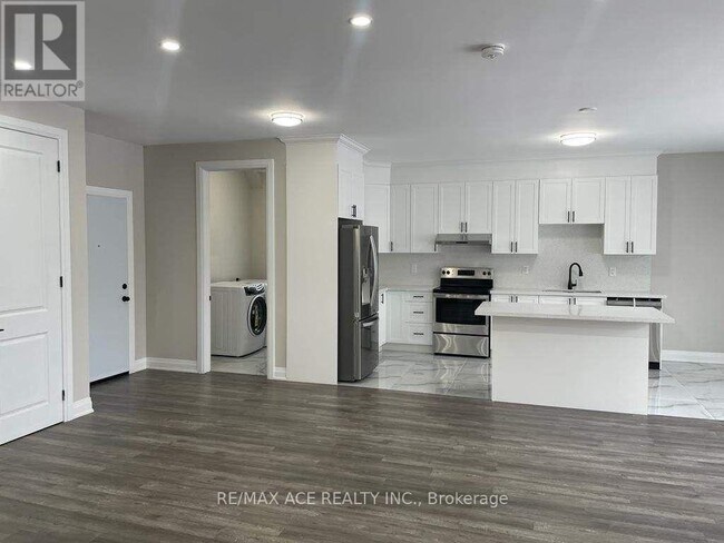 Photo du bâtiment - 55 S Church St