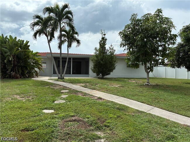 Foto del edificio - 3709 SE 17th Pl