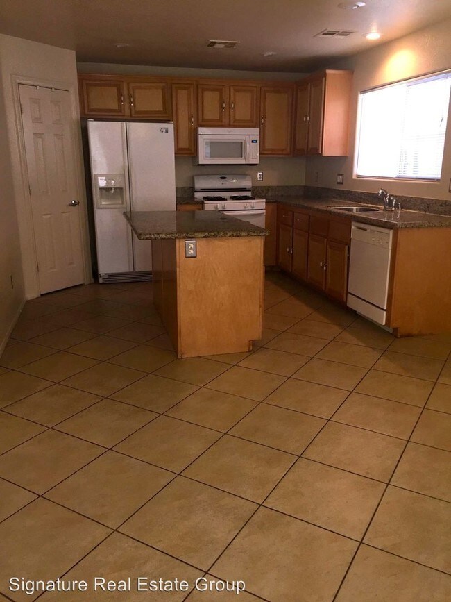 Foto del edificio - 1270 Orange Meadow St