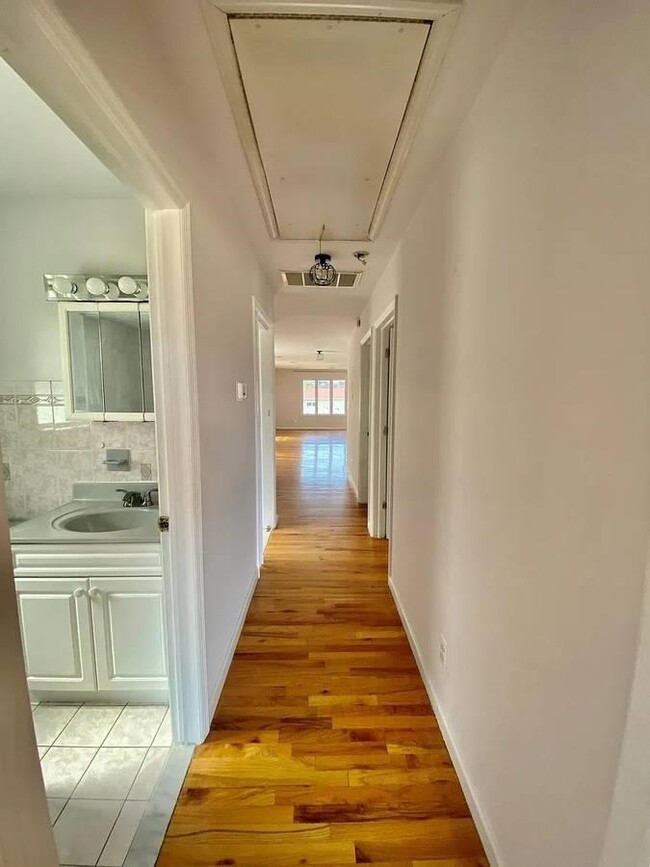 Foto del edificio - 1208 44th St