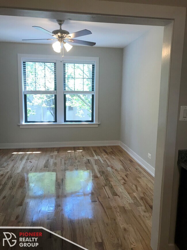 Foto del edificio - 3900 N Janssen Ave