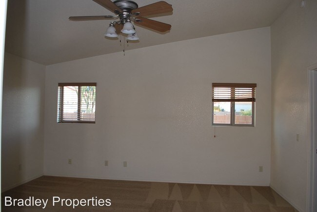 Foto del edificio - 4 br, 2 bath House - 2390 Cherry Hills Drive.