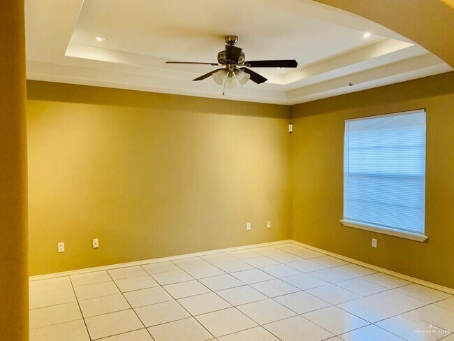 Building Photo - 1304 Acme Ln
