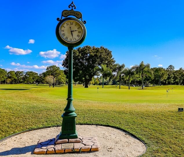 The expertly-designed Rio Pinar Country Club provides a public course for residents