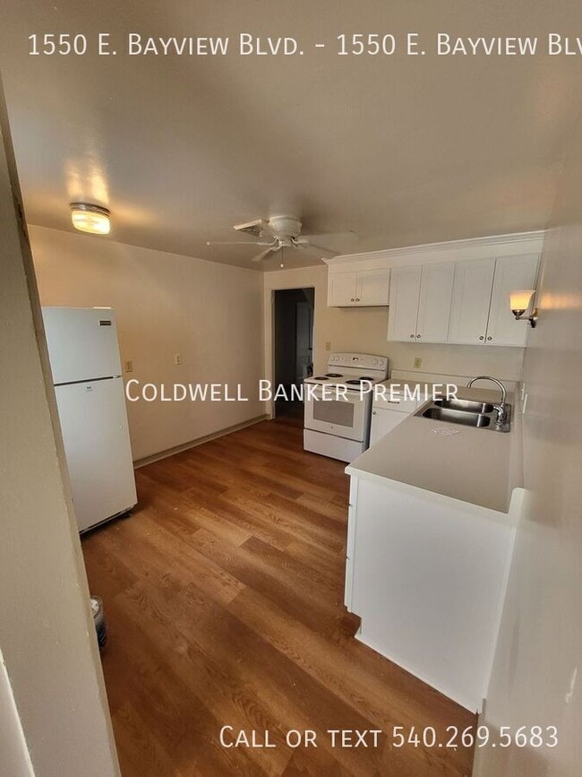 Foto del edificio - 1550 E Bayview Blvd