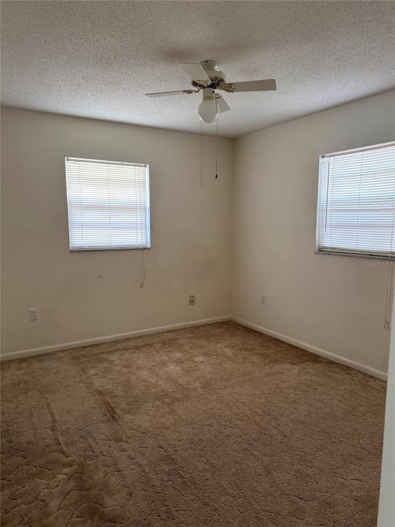 Building Photo - 10640 SE 51st Ct