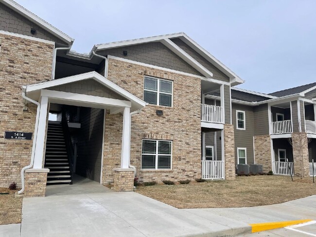 Building Photo - Katy Station Apartments