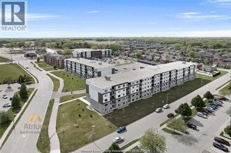 Building Photo - 2550 Sandwich W Pkwy