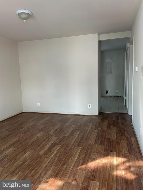 Foto del edificio - 809 Madison Ct