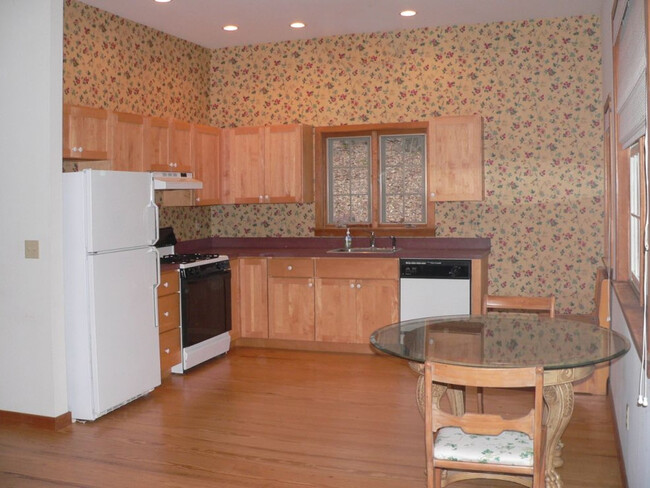 open floor-plan kitchen and living room - 274 Bruning Rd