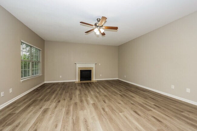Foto del edificio - 3817 Asheford Trace