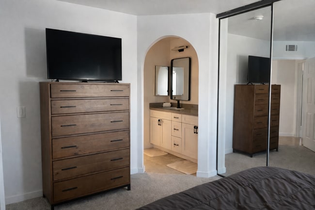 Foto del edificio - 4140 Hamilton St