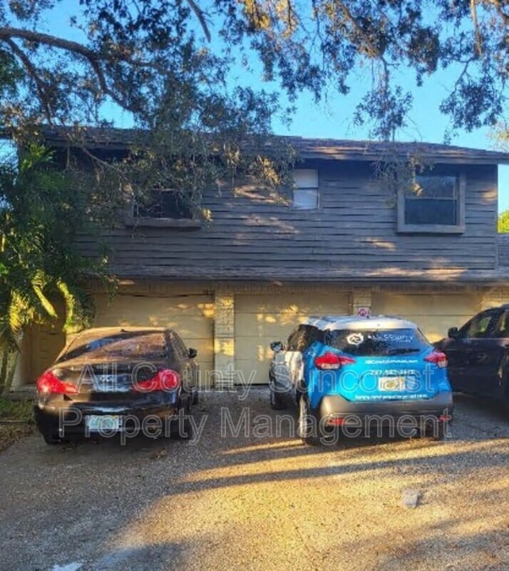 Building Photo - 516 E Curlew Pl
