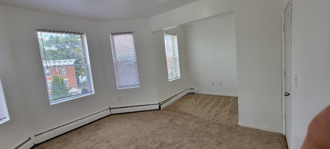 Building Photo - 101-103-103 Shultas Pl