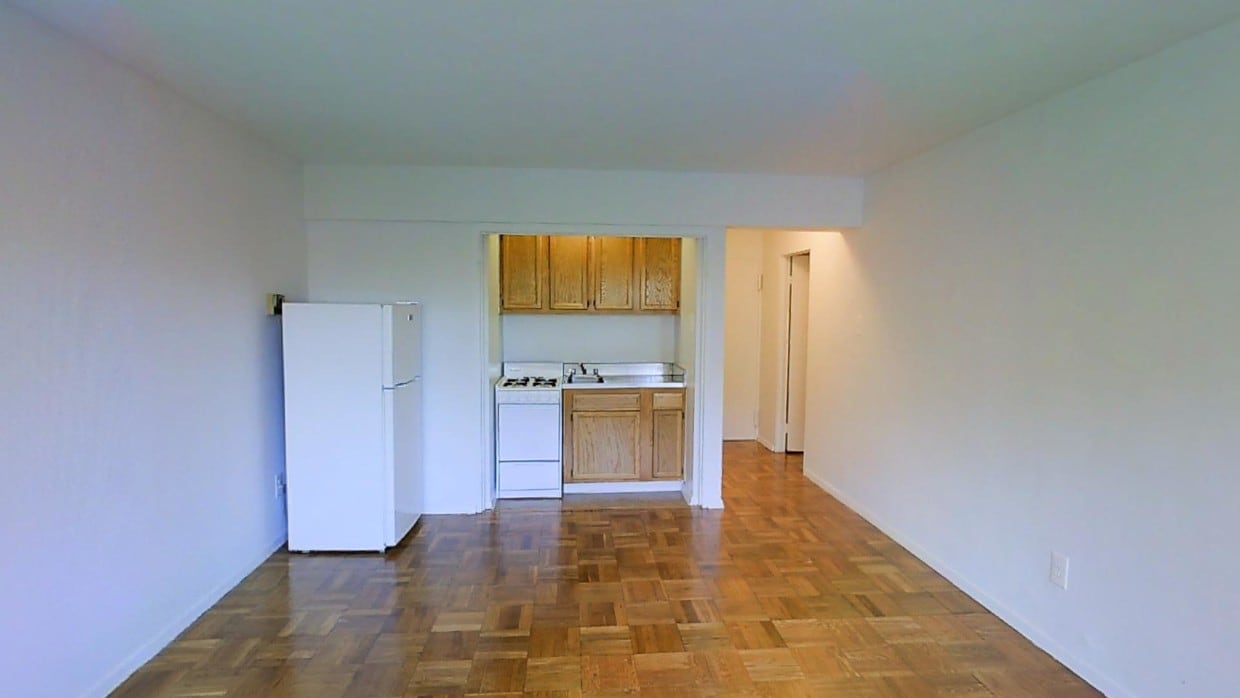 Photo - Gelmarc Towers Apartments