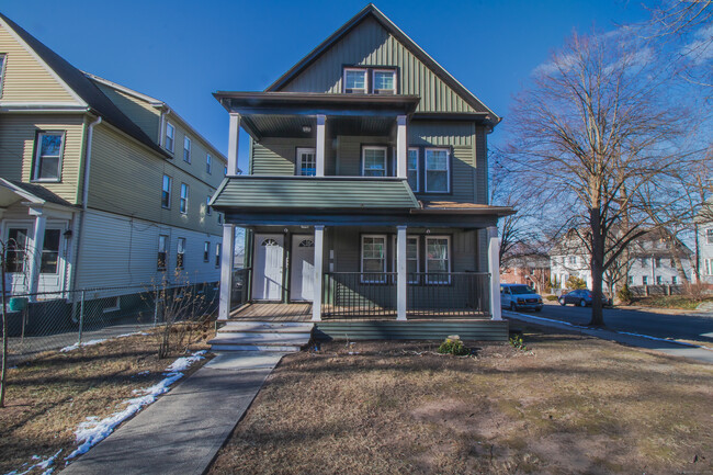 Building Photo - 72 Sheldon Terrace