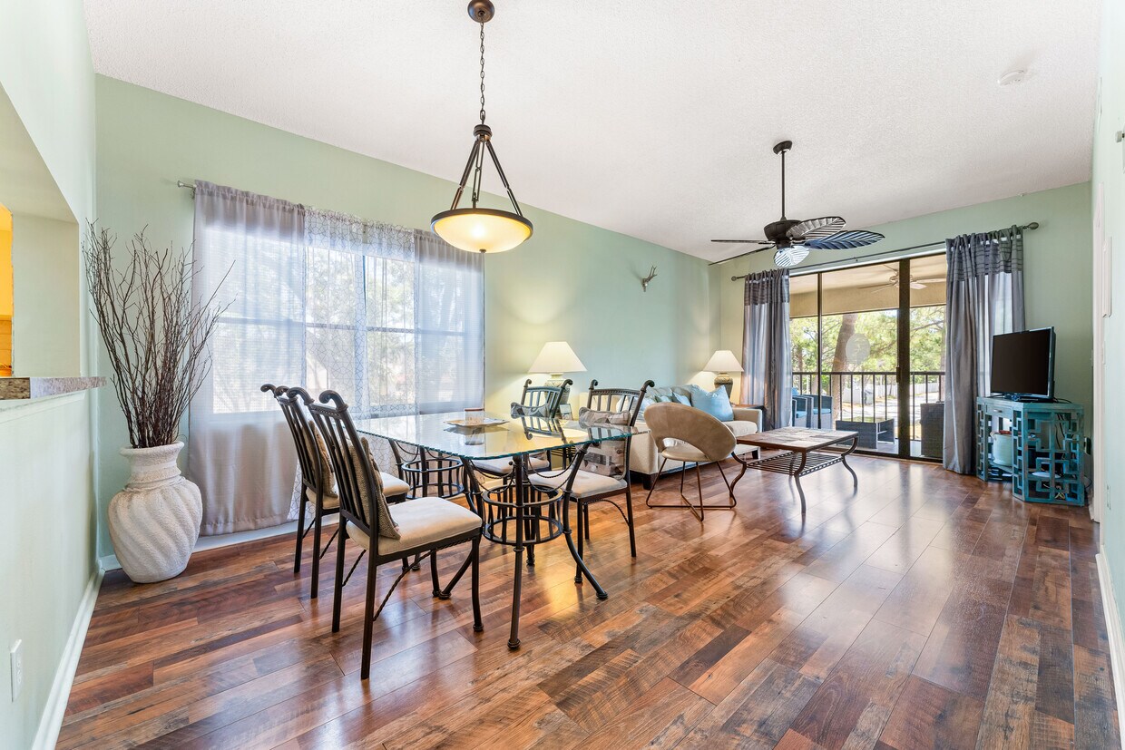 Dining Living Room - 4525 46th St Ct W