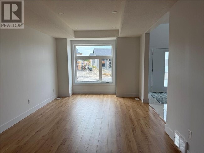 Building Photo - 828 Moonrock Ave