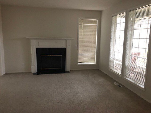 Foto del edificio - 4146 NW Oxbridge Dr