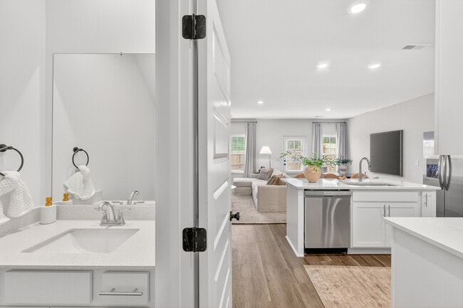 Building Photo - Residences at Hardin Valley